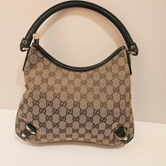 Gucci Abbey Medium Hobo - Picture 3 of 16